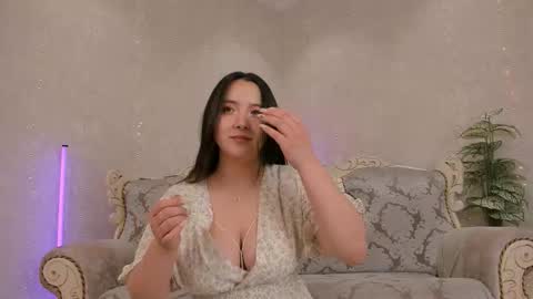 Snapshot of loveame69 chatting on 09.24.25 Amaya online show from 09.24.25