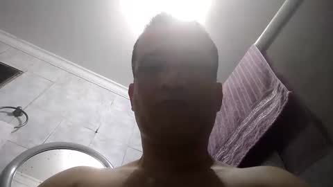 Snapshot of lovecam2camgo chatting on 10.23.25 lovecam2camgo online show from 10.23.25