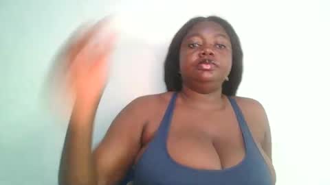 Snapshot of lovecumsluttie chatting on 02.27.26 mila online show from 02.27.26