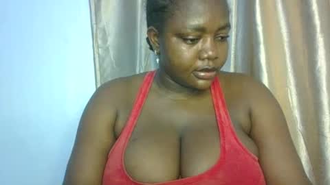 Snapshot of lovecumsluttie chatting on 03.12.26 mila online show from 03.12.26