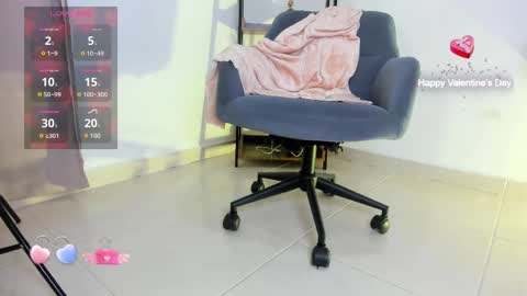 Luna  online show from 02.19.25