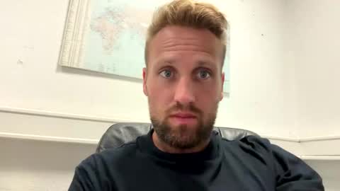 lovefuesse online show from 09.10.25