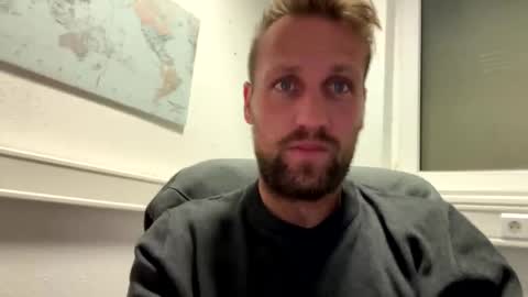 lovefuesse online show from 11.11.25