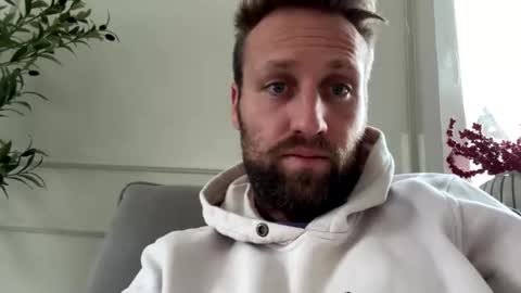 lovefuesse online show from 11.25.25