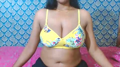 Snapshot of lovefunnitya chatting on 05.18.26 Divya online show from 05.18.26