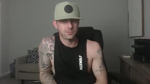 Snapshot of lovehatelovers chatting on 03.11.26 lovehatlovers online show from 03.11.26