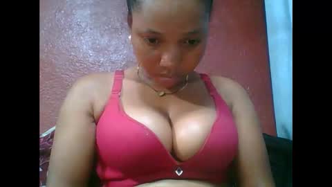 Snapshot of loveinlife750427 chatting on 01.08.26 loveinlife750427 online show from 01.08.26