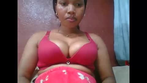 Snapshot of loveinlife750427 chatting on 01.17.26 loveinlife750427 online show from 01.17.26