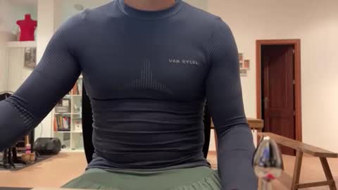 Loveisperfect online show from 01.15.26