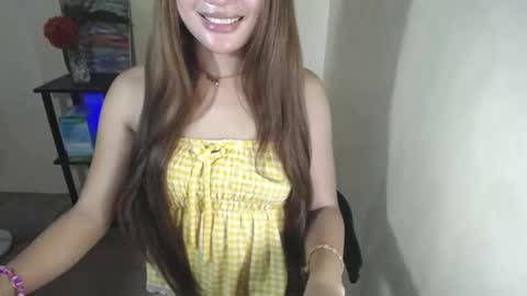 Snapshot of lovelily_xoxo chatting on 03.11.26 lovelily_xoxo online show from 03.11.26