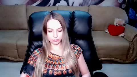 private open online show from 04.17.26
