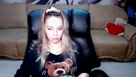 private open online show from 06.08.26