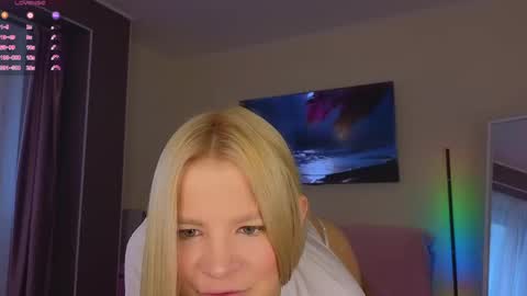Jenny online show from 04.25.26