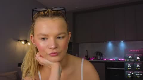 Jenny online show from 06.12.26