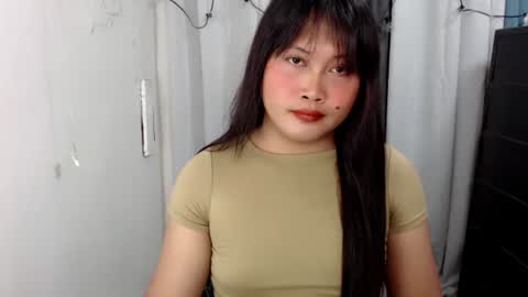 Snapshot of lovely_carmen_intown chatting on 10.04.25 lovely_carmen_intown online show from 10.04.25