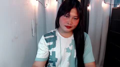 Snapshot of lovely_carmen_intown chatting on 10.05.25 lovely_carmen_intown online show from 10.05.25