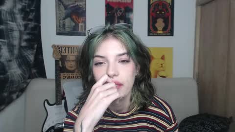 Cassie online show from 02.10.25