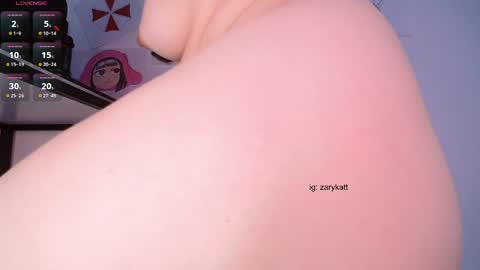 Snapshot of lovely_chloee chatting on 05.21.26 Independent model Modelo independiente online show from 05.21.26
