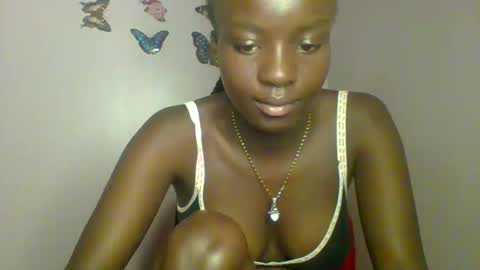 Snapshot of lovely_choco chatting on 12.22.25 Choco online show from 12.22.25