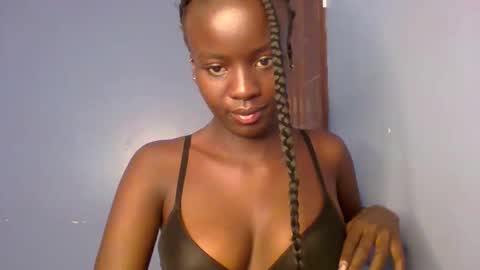 Snapshot of lovely_choco chatting on 02.11.26 Choco online show from 02.11.26