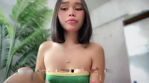 lovely_cittie18 online show from 04.29.26