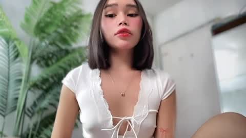 lovely_cittie18 online show from 05.02.26