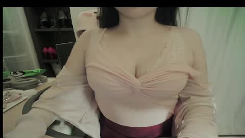 DANA KIM online show from 02.05.26