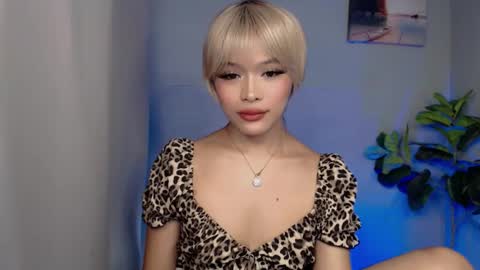 lovely_felicity online show from 10.10.25