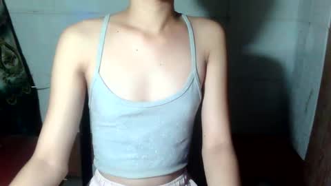 lovely_joan123 online show from 04.17.26