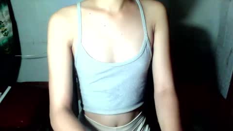 lovely_joan123 online show from 04.18.26