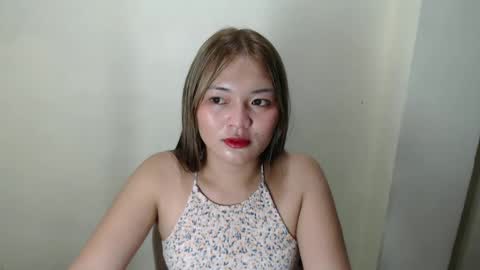 Snapshot of lovely_laura09 chatting on 01.27.25 Lovely Laura online show from 01.27.25