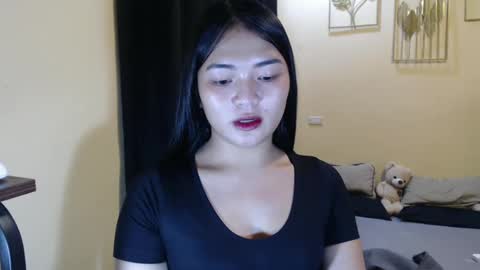 Snapshot of lovely_laura09 chatting on 03.02.25 Lovely Laura online show from 03.02.25