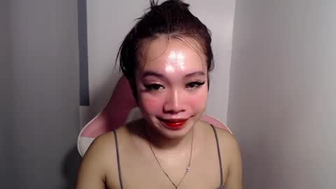lovely_lianne online show from 07.12.26