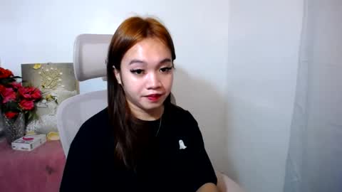 lovely_lianne online show from 07.16.26