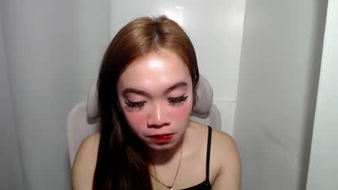 lovely_lianne online show from 07.28.26