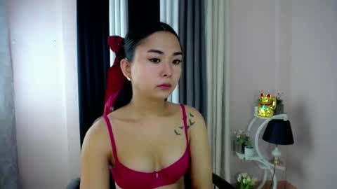 Snapshot of lovely_maria_x chatting on 02.23.25 Maria online show from 02.23.25