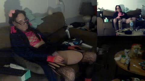 Snapshot of lovely_me165244 chatting on 02.10.26 mooie man online show from 02.10.26