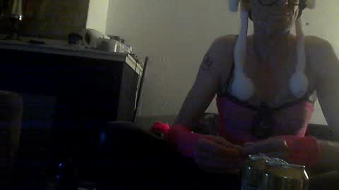 Snapshot of lovely_me165244 chatting on 04.05.26 mooie man online show from 04.05.26