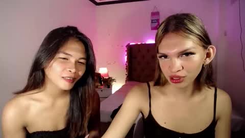 Snapshot of lovely_oliviax chatting on 05.09.26 KATE online show from 05.09.26