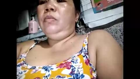 Snapshot of lovely_orchid chatting on 11.25.25 lovely_orchid online show from 11.25.25