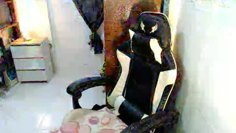 Snapshot of lovely_yna444 chatting on 09.11.25 Yna online show from 09.11.25