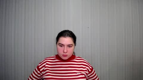 lovelyangel_xx online show from 12.18.24
