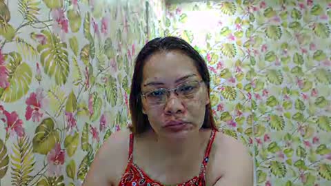 lovelyasiancutie online show from 10.18.25