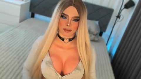 LOVELY CAREL 777 online show from 04.13.26