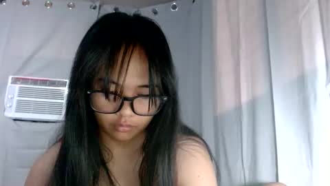 Snapshot of lovelykadita chatting on 09.29.25 Kadita3 online show from 09.29.25