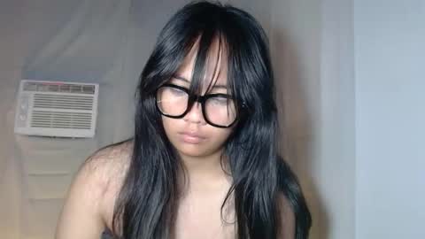 Snapshot of lovelykadita chatting on 10.03.25 Kadita3 online show from 10.03.25