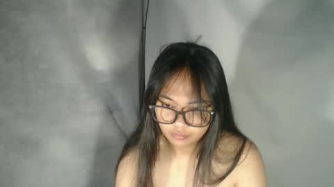 Snapshot of lovelykadita chatting on 10.10.25 Kadita3 online show from 10.10.25