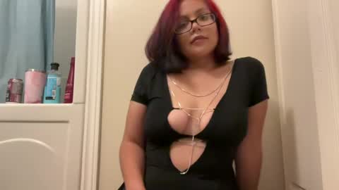 Snapshot of lovelykatiebabe chatting on 07.23.26 lovelykatiebabe online show from 07.23.26