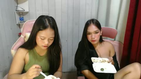 Snapshot of lovelykristelle chatting on 11.08.25 lovelykristelle online show from 11.08.25