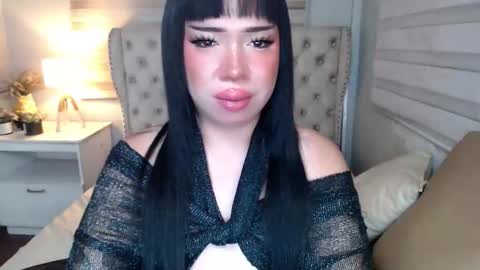 Snapshot of lovelymarie69 chatting on 05.30.26 Rebeca online show from 05.30.26